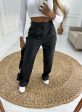 calça pantalona couro
