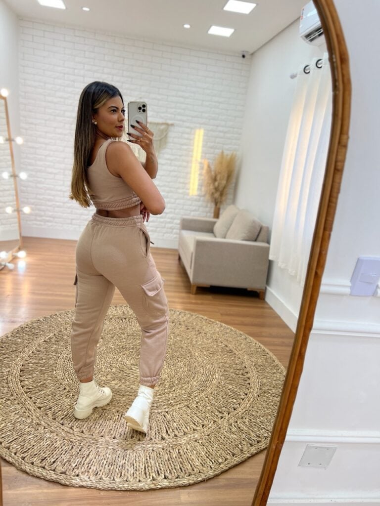 conjunto moletom calça jogger + cropped (marrom) conjunto moletom calça jogger + cropped (marrom)